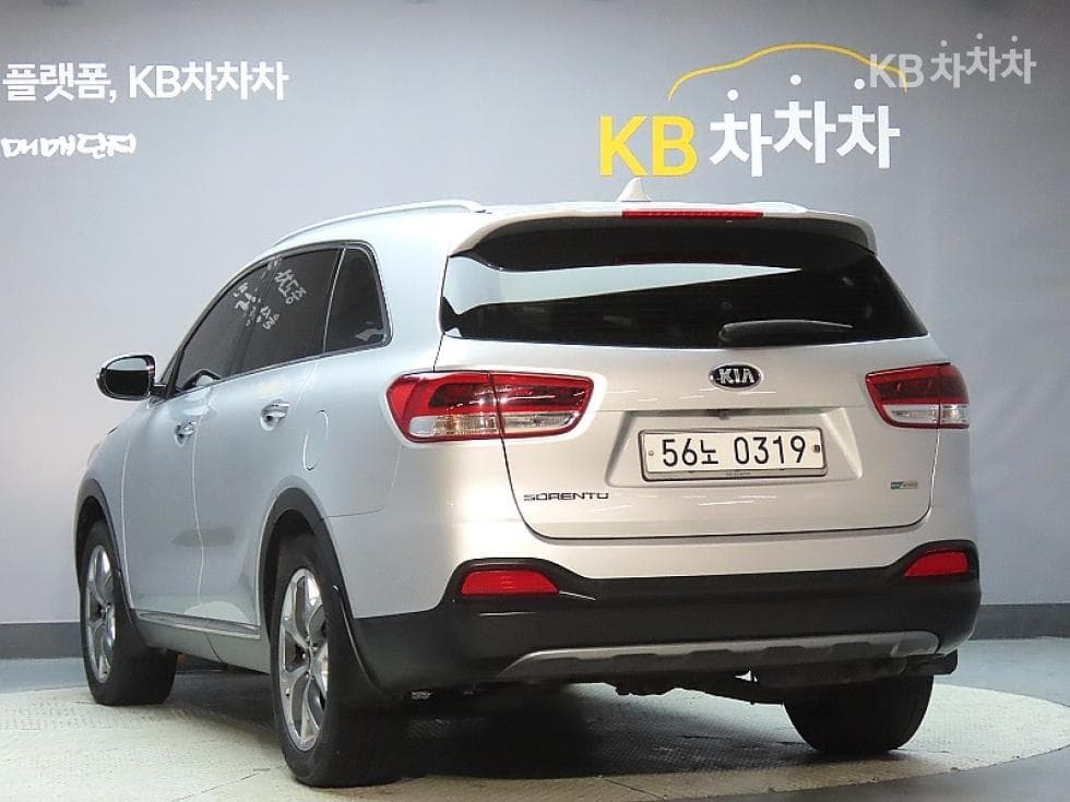 Kia The New (facelift) Sorento2.0 Diesel 2WD Noblesse - 4