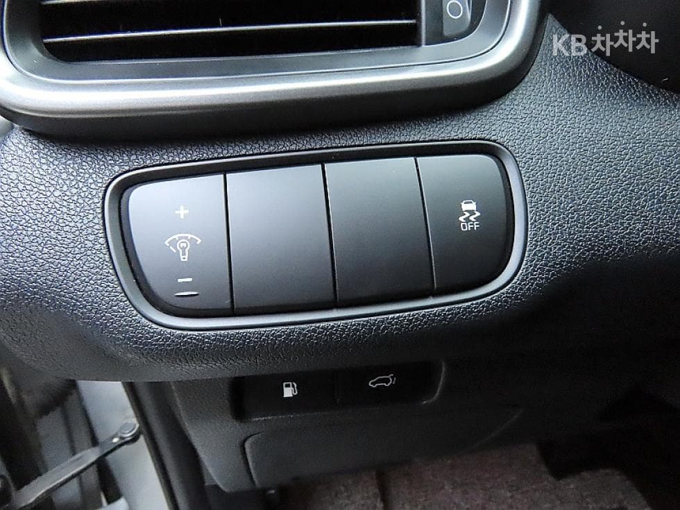 Kia The New (facelift) Sorento2.0 Diesel 2WD Noblesse - 12