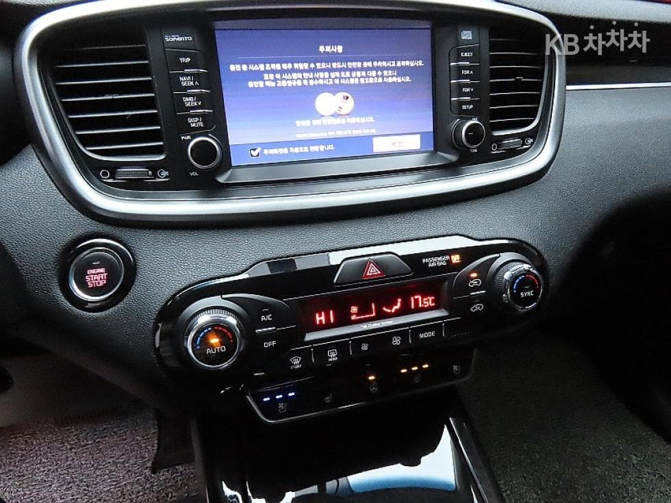 Kia The New (facelift) Sorento2.0 Diesel 2WD Noblesse - 16