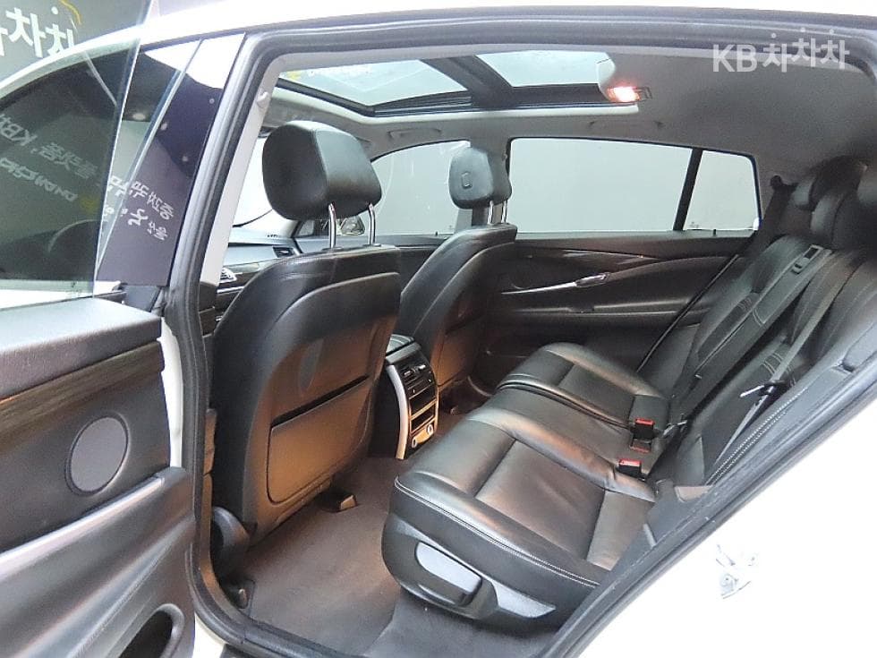 BMW Gran Turismo5 Series GT ED Edition Luxury F07 - 11
