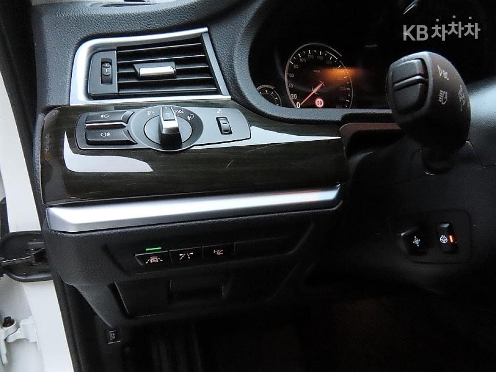 BMW Gran Turismo5 Series GT ED Edition Luxury F07 - 12