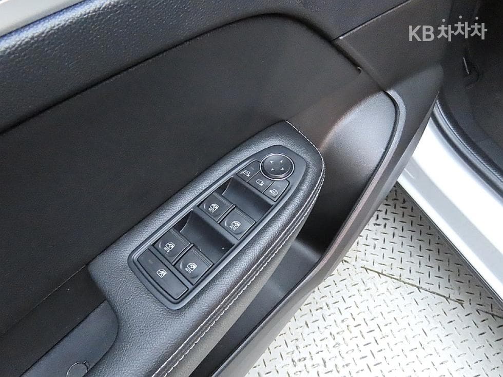 Renault Korea XM31.6 GTe RE - 13