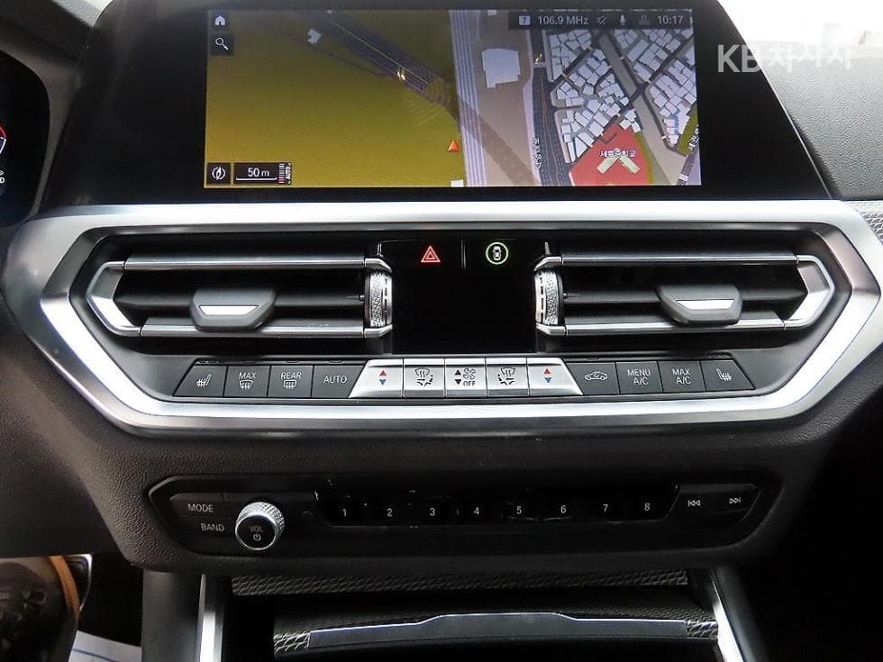 BMW 3 Series (G20)320d Touring M Sport Package - 13