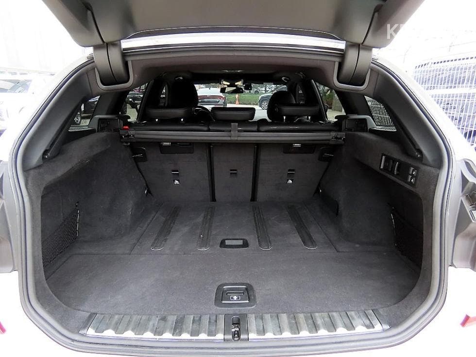 BMW 3 Series (G20)320d Touring M Sport Package - 17