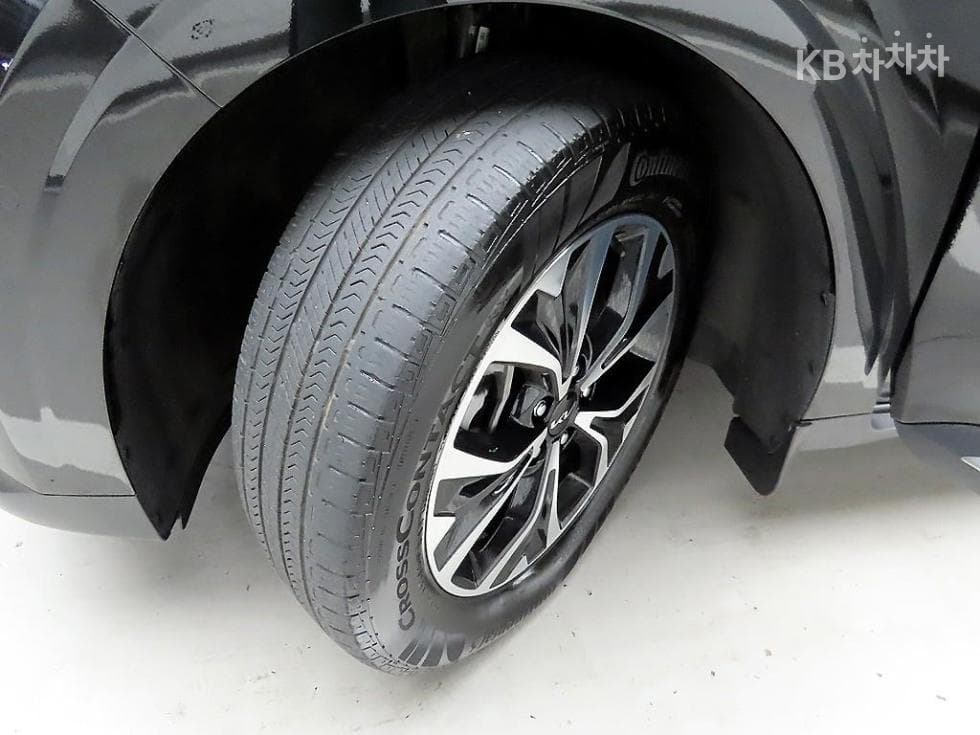 Kia Carnival 4th generationD2.2 11-seater Signature - 19