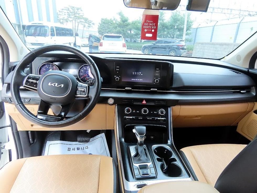 Kia Carnival 4th generationG3.5 GDI 11-seater Prestige - 8