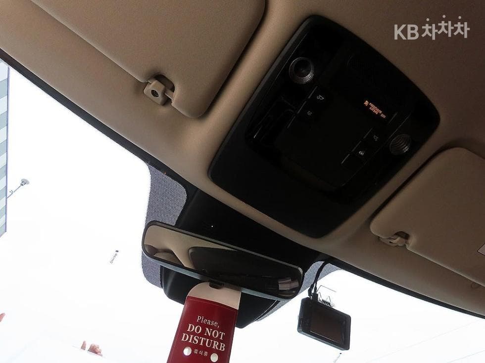 Kia Carnival 4th generationG3.5 GDI 11-seater Prestige - 16