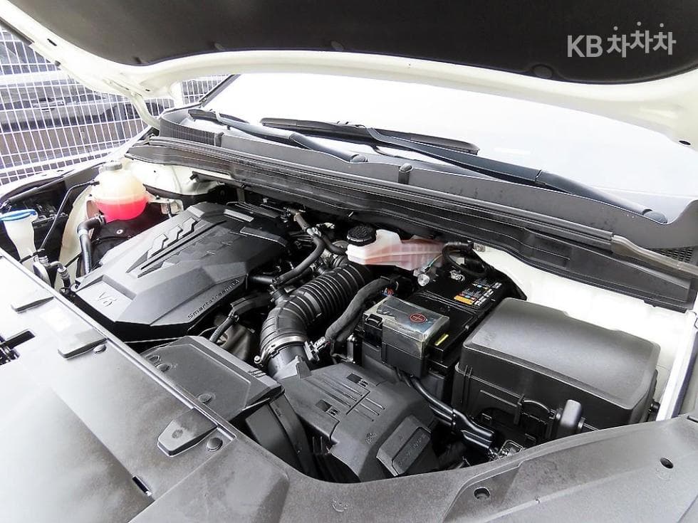 Kia Carnival 4th generationG3.5 GDI 11-seater Prestige - 19