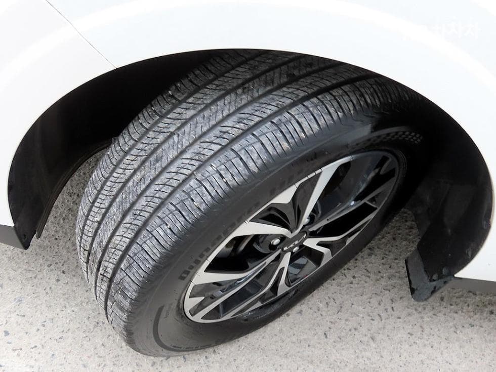 Kia Carnival 4th generationG3.5 GDI 11-seater Prestige - 20