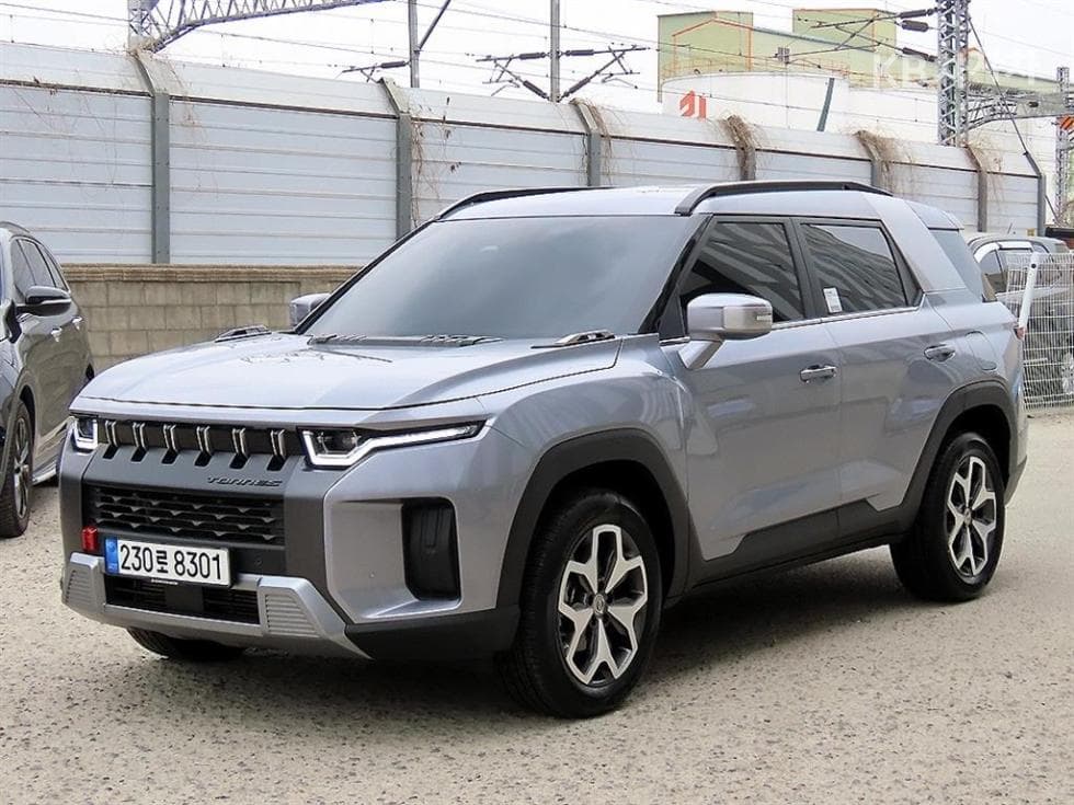 KG Mobility 토레스(J100) 1.5 GDI Turbo T5 - Image 1