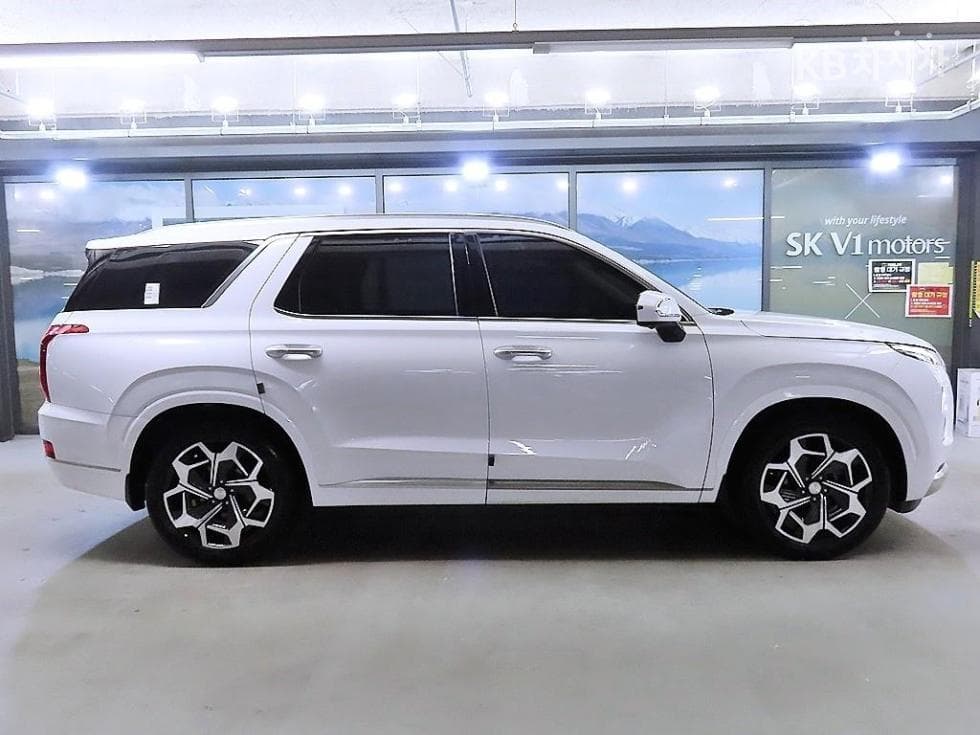 Hyundai Palisade2.2 Diesel 7-seater (Limousine) Calligraphy - 3