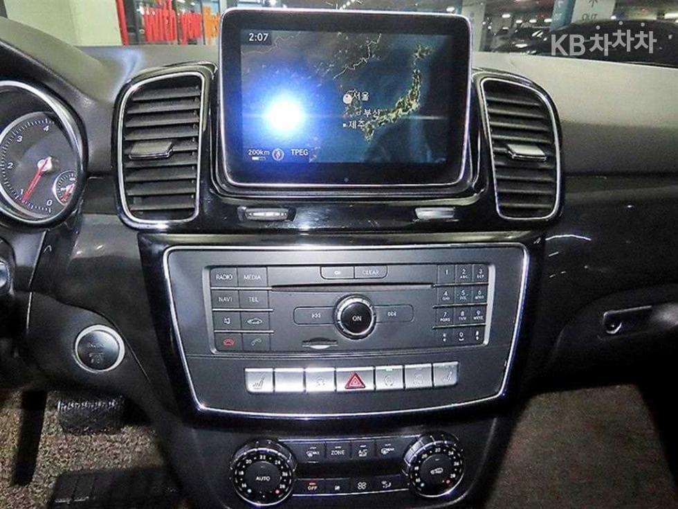 Mercedes-Benz GLE(W166)250 d 4Matic - 9