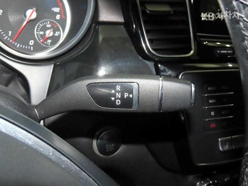 Mercedes-Benz GLE(W166)250 d 4Matic - 10
