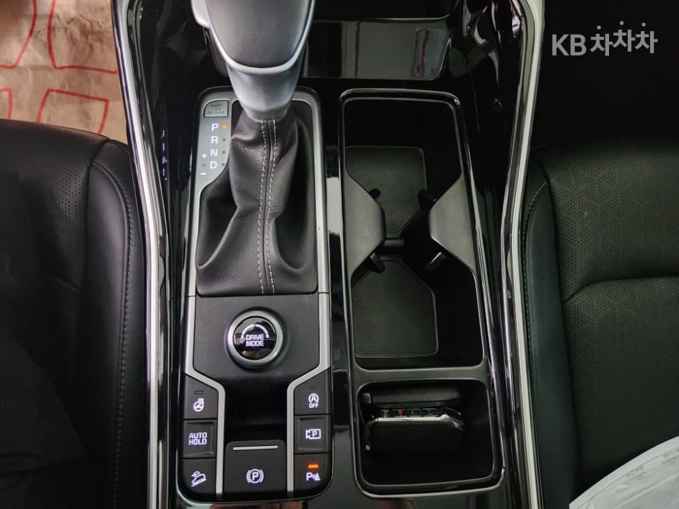 Kia Sorento 4th generation2.2 Diesel 2WD Trendy - 11