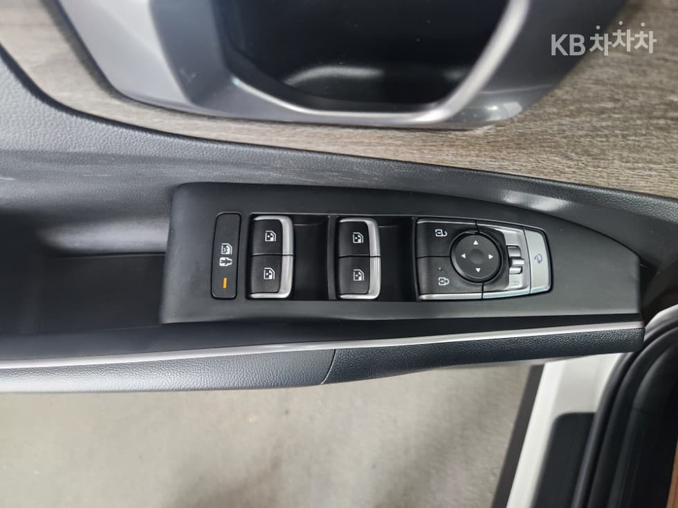 Kia Sorento 4th generation2.2 Diesel 2WD Trendy - 13