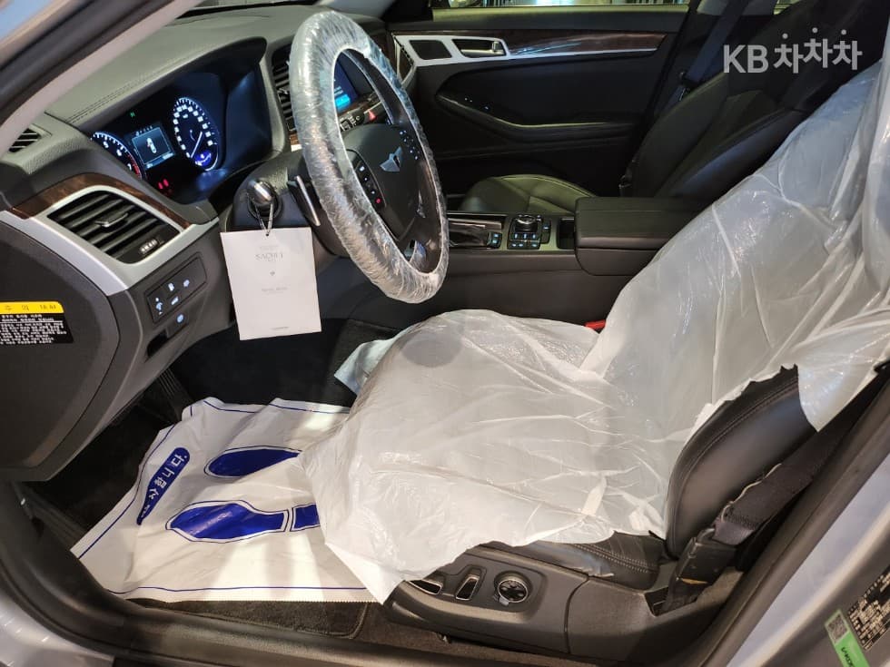 Хюндай ДженезисDHG330 Premium - 11