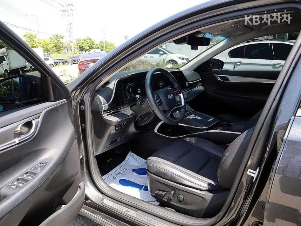 Hyundai The New (facelift) Grandeur (Azera) Hybrid2.4 Le Blanc - 6