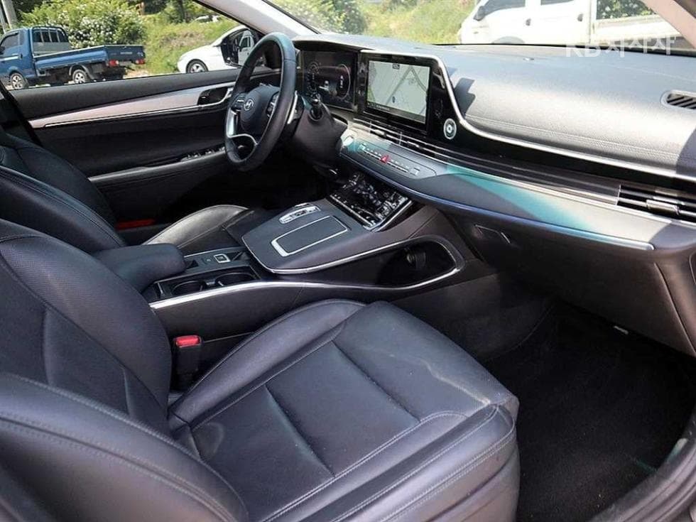 Hyundai The New (facelift) Grandeur (Azera) Hybrid2.4 Le Blanc - 13