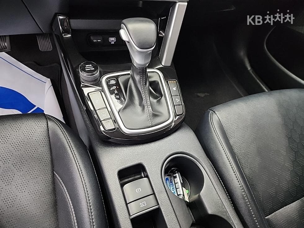 Kia Seltos1.6 Gasoline Turbo 2WD Trendy - 8