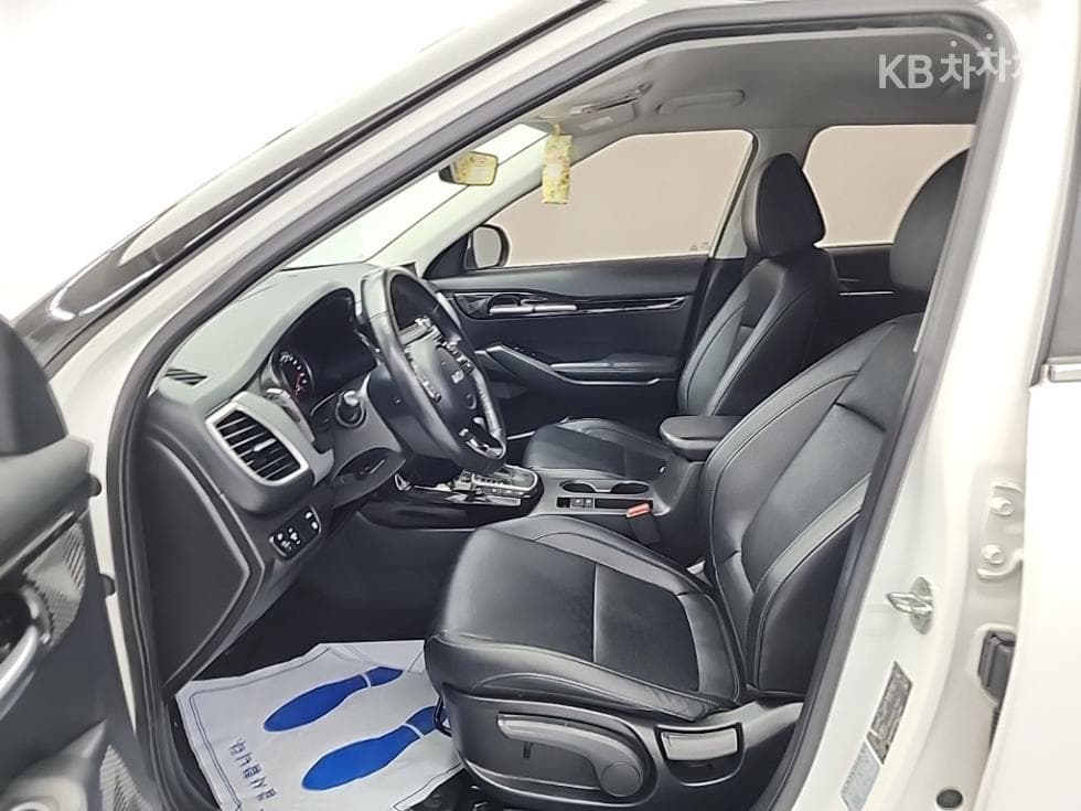 Kia Seltos1.6 Gasoline Turbo 2WD Trendy - 11