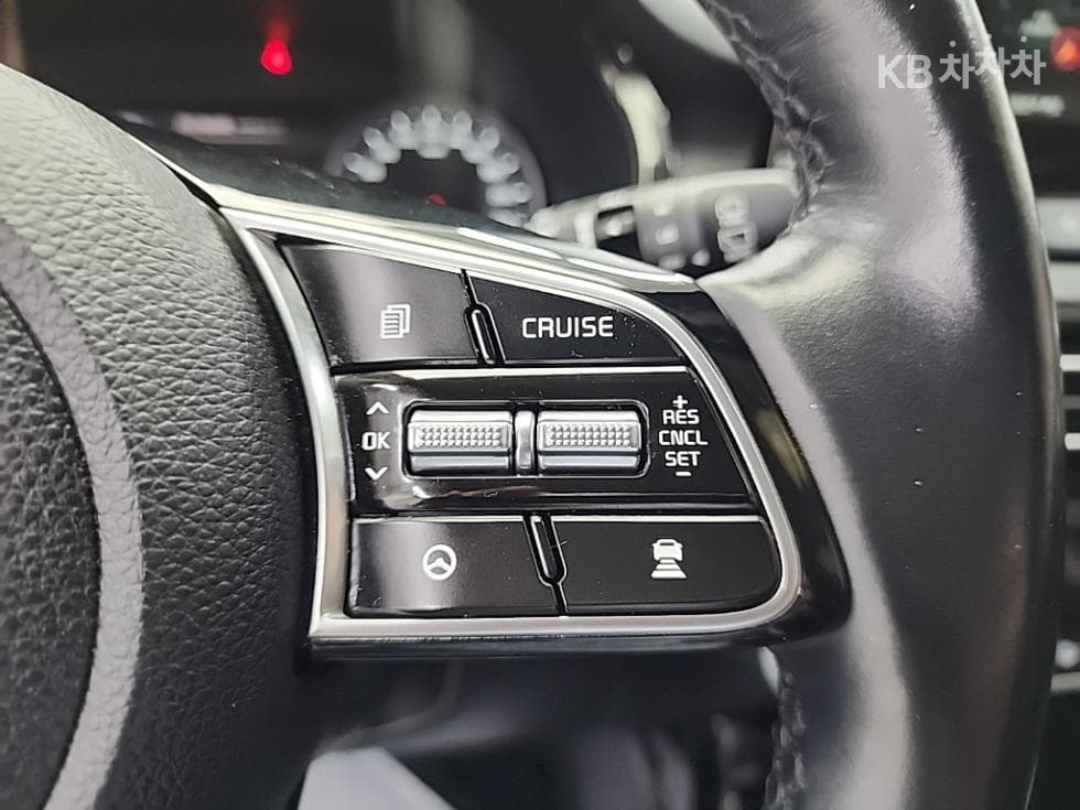 Kia Seltos1.6 Gasoline Turbo 2WD Trendy - 16