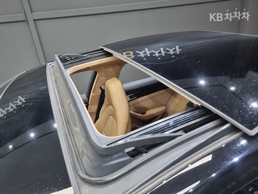 Porsche 파나메라 (971)3.0 4 Standard - 16