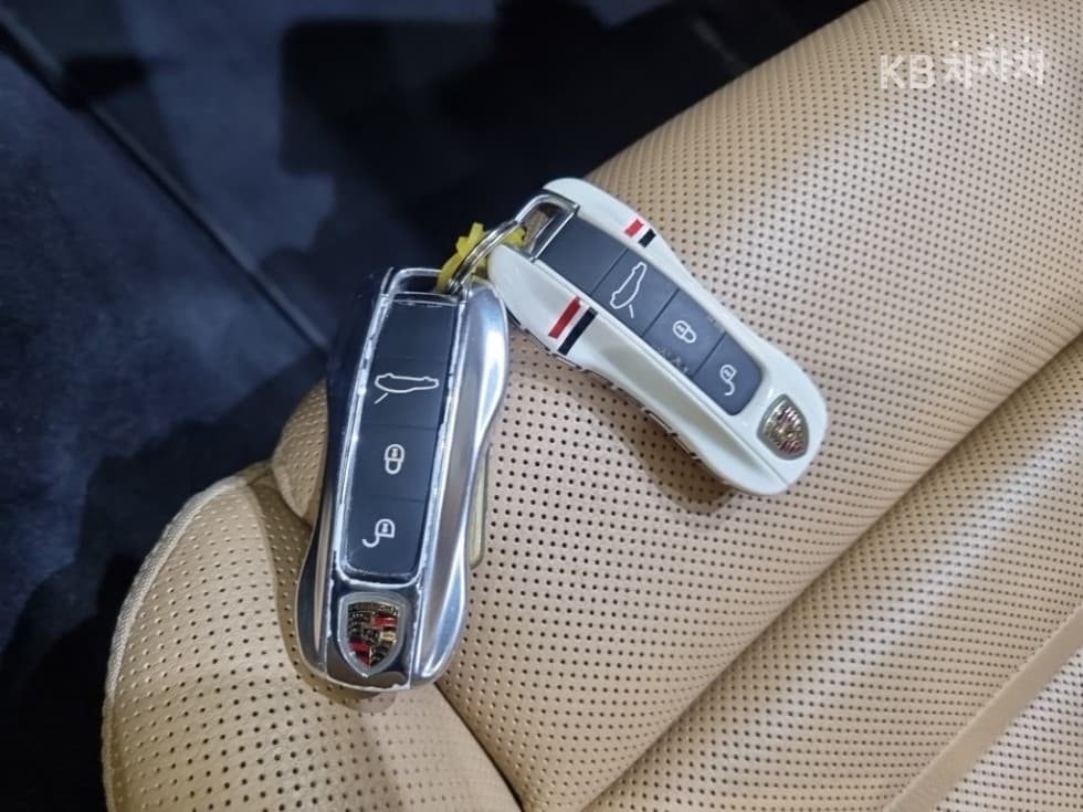 Porsche 파나메라 (971)3.0 4 Standard - 21
