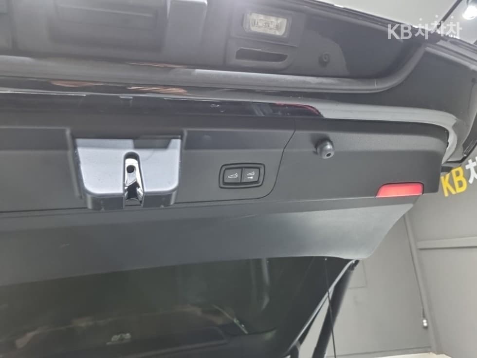 Porsche 파나메라 (971)3.0 4 Standard - 26