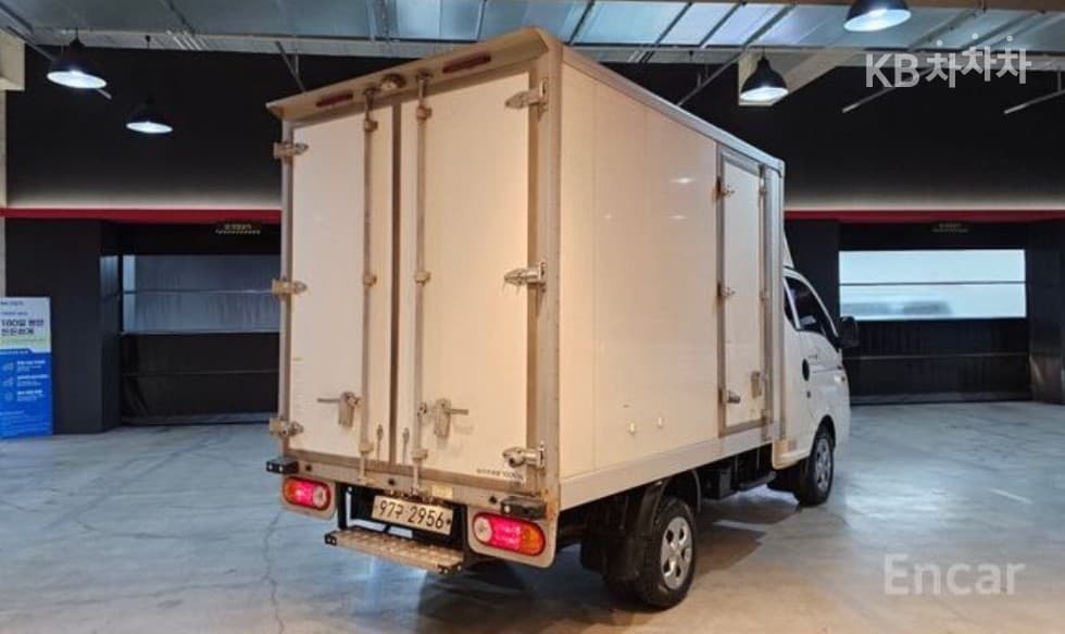 Хюндай Porter 2Удължено междуосие 하이Box Truck Super Cab SUP - 2