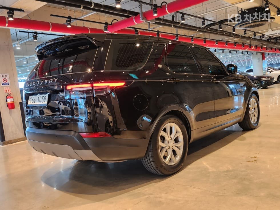 Land Rover 디스커버리52.0 SD4 SE - 4