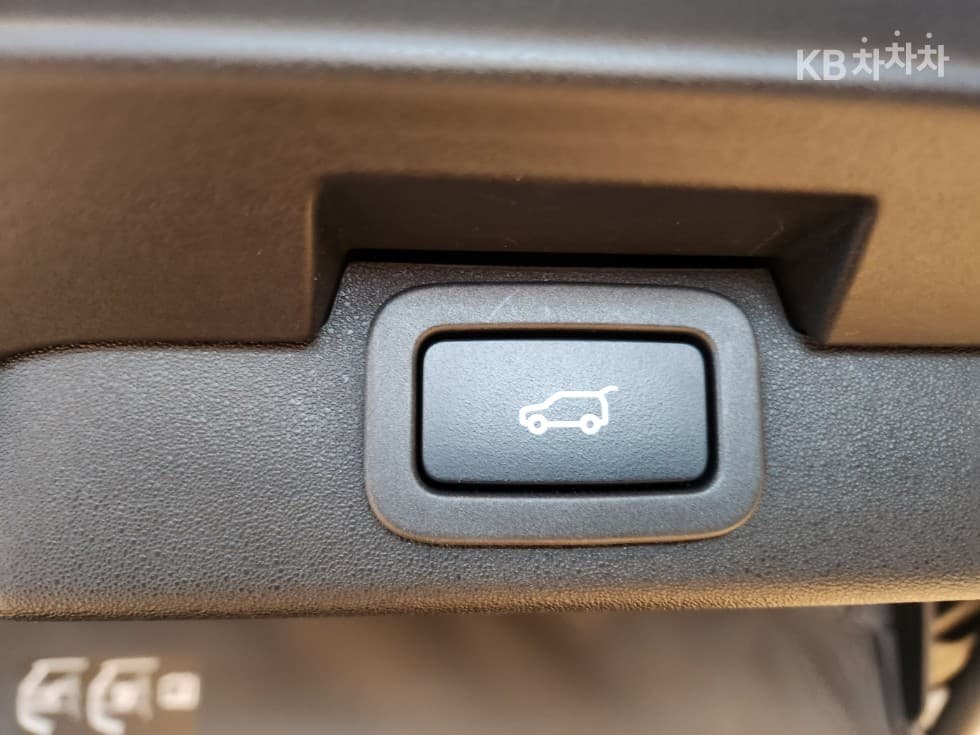 Land Rover 디스커버리52.0 SD4 SE - 8