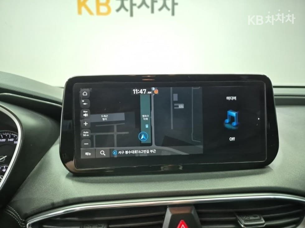 Hyundai The New (facelift) Santa Fe TMDiesel 2.2 2WD Premium 초이스 - 10