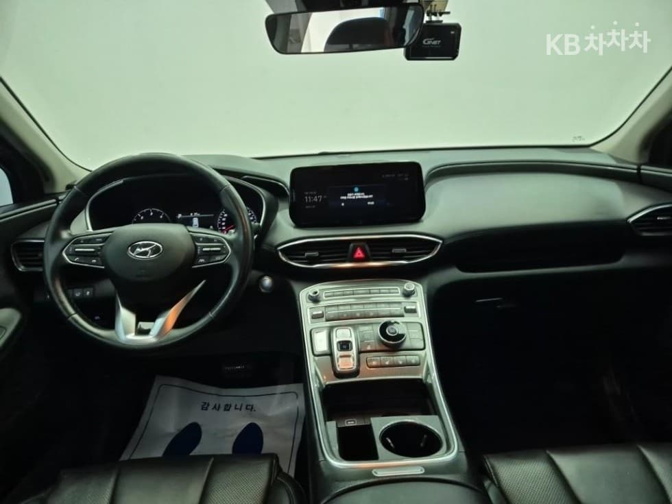 Hyundai The New (facelift) Santa Fe TMDiesel 2.2 2WD Premium 초이스 - 8