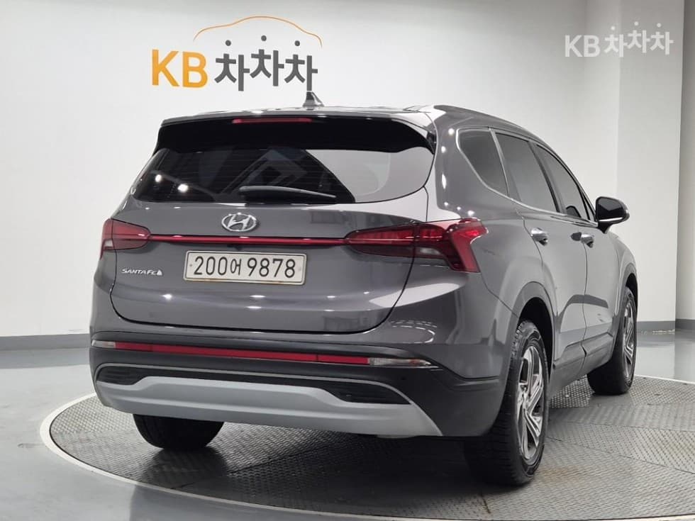 Hyundai The New (facelift) Santa Fe TMDiesel 2.2 2WD Premium 초이스 - 3