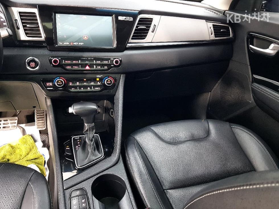 Kia Niro1.6 Noblesse - 10