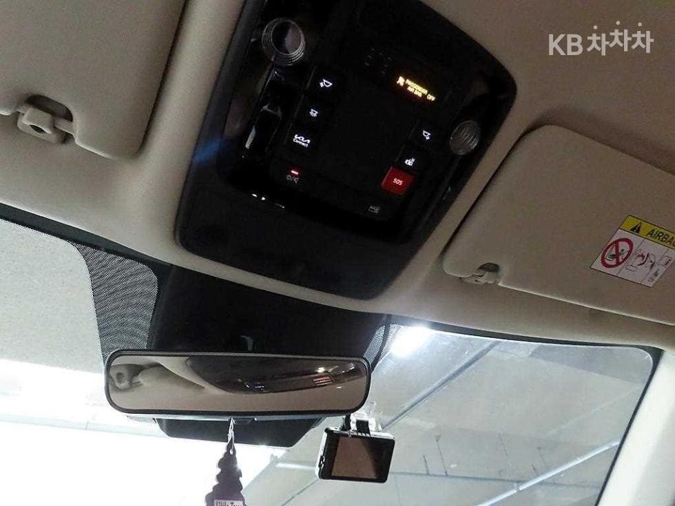 Киа Канивал 4-то поколениеG3.5 GDI 9-местен Престиж - 17