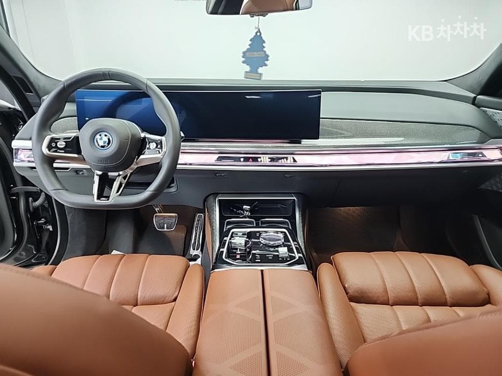 BMW i7xDrive 60 M Sport - 7