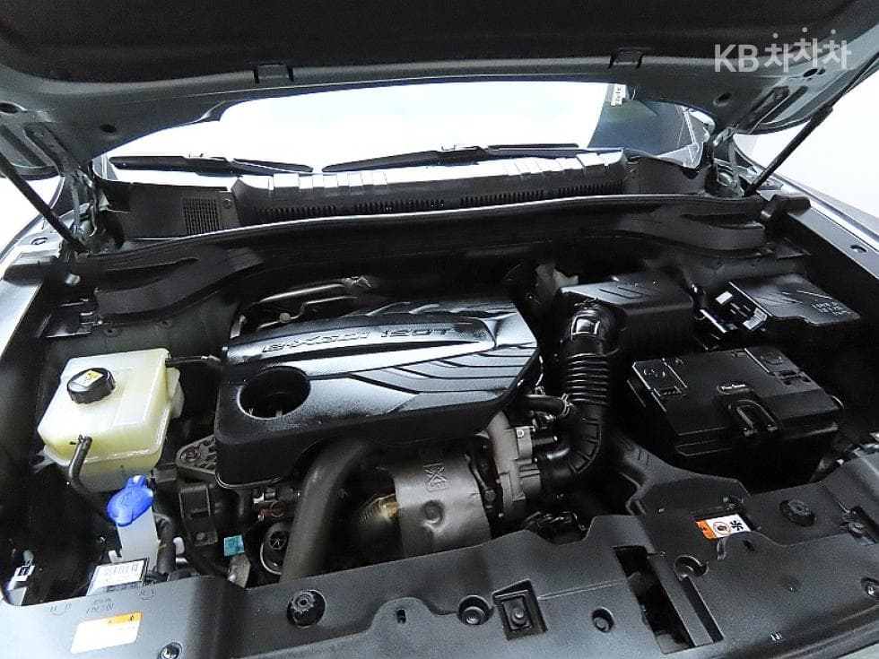 KG Mobility 토레스(J100)1.5 GDI Turbo T7 - 7