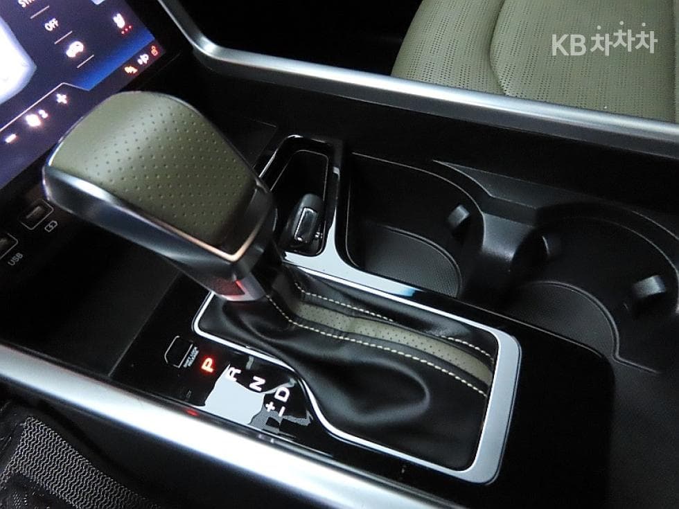 KG Mobility 토레스(J100)1.5 GDI Turbo T7 - 9