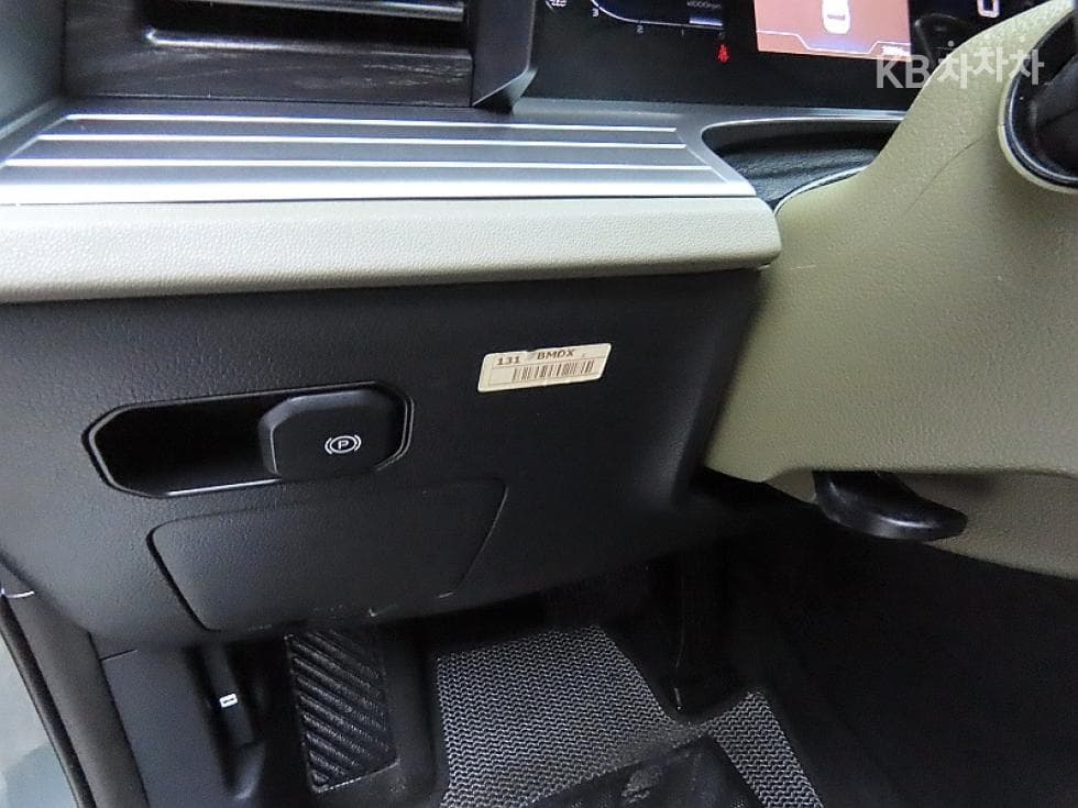 KG Mobility 토레스(J100)1.5 GDI Turbo T7 - 12