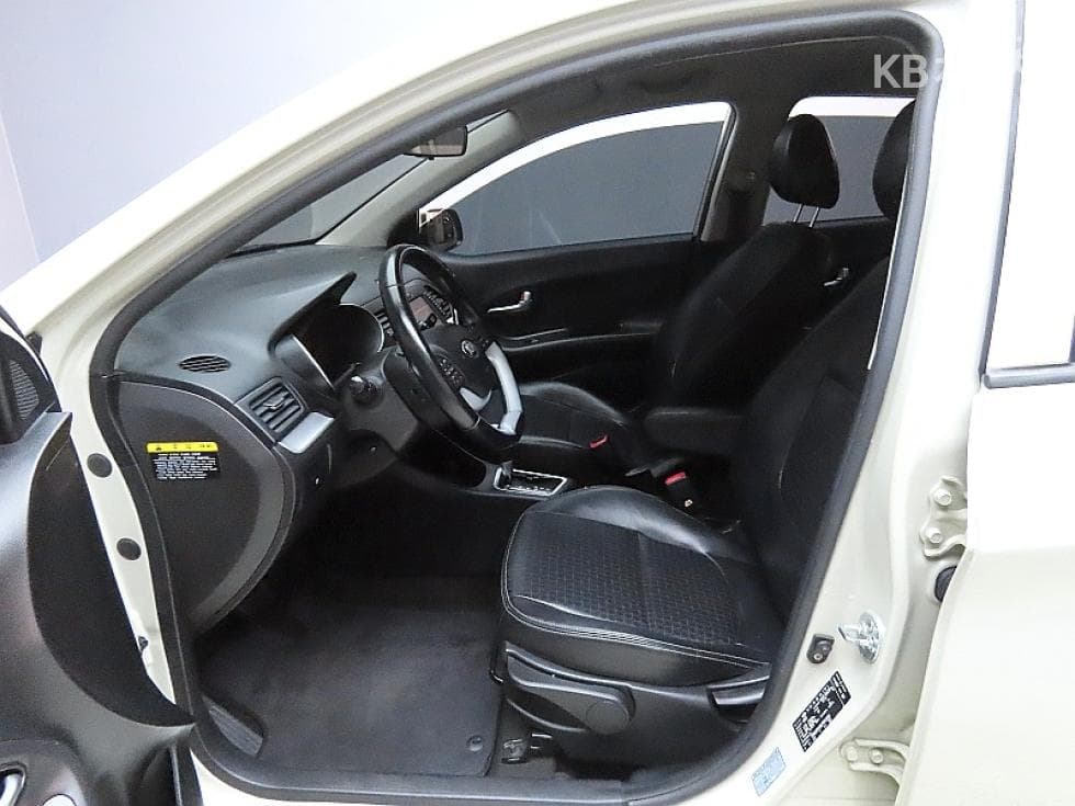 Kia The New (facelift) Morning / PicantoLuxury - 10