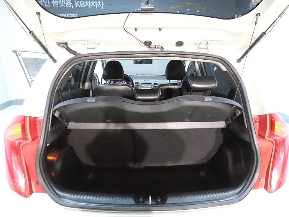 Kia The New (facelift) Morning / PicantoLuxury - 19