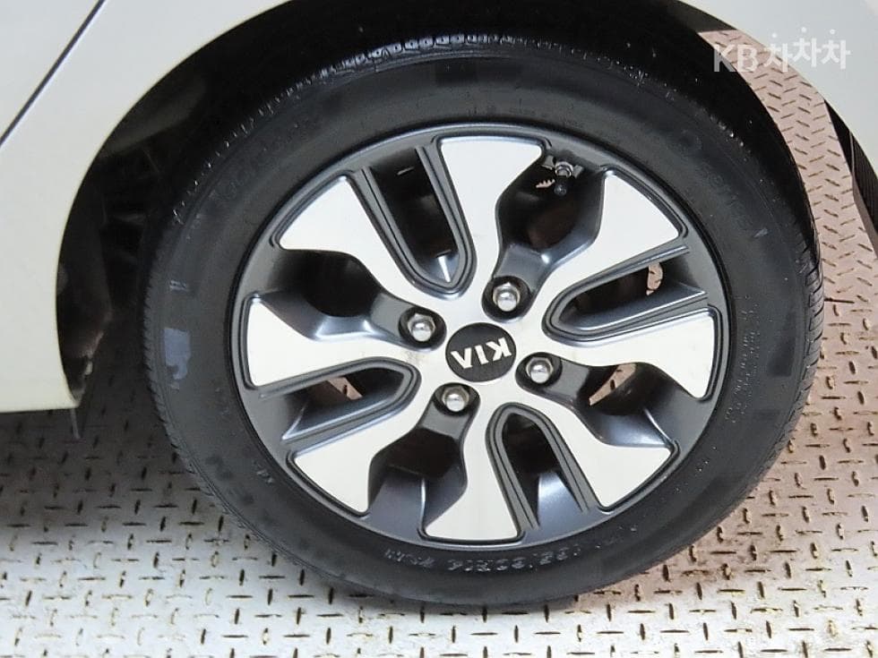 Kia The New (facelift) Morning / PicantoLuxury - 20
