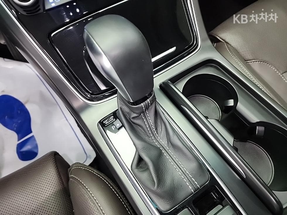 Hyundai Grandeur (Azera)IG HybridExclusive Standard - 8