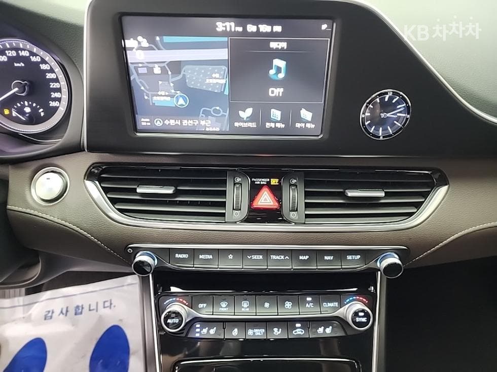 Hyundai Grandeur (Azera)IG HybridExclusive Standard - 10