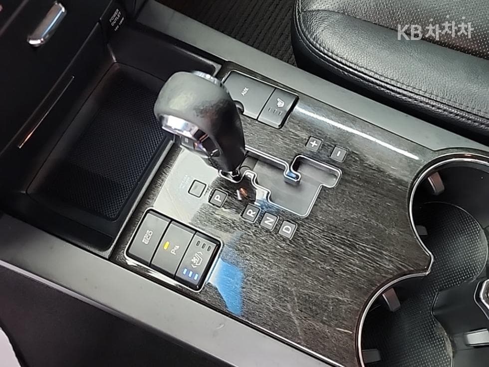 Киа Mohave4x4 QV300 Висок клас - 8