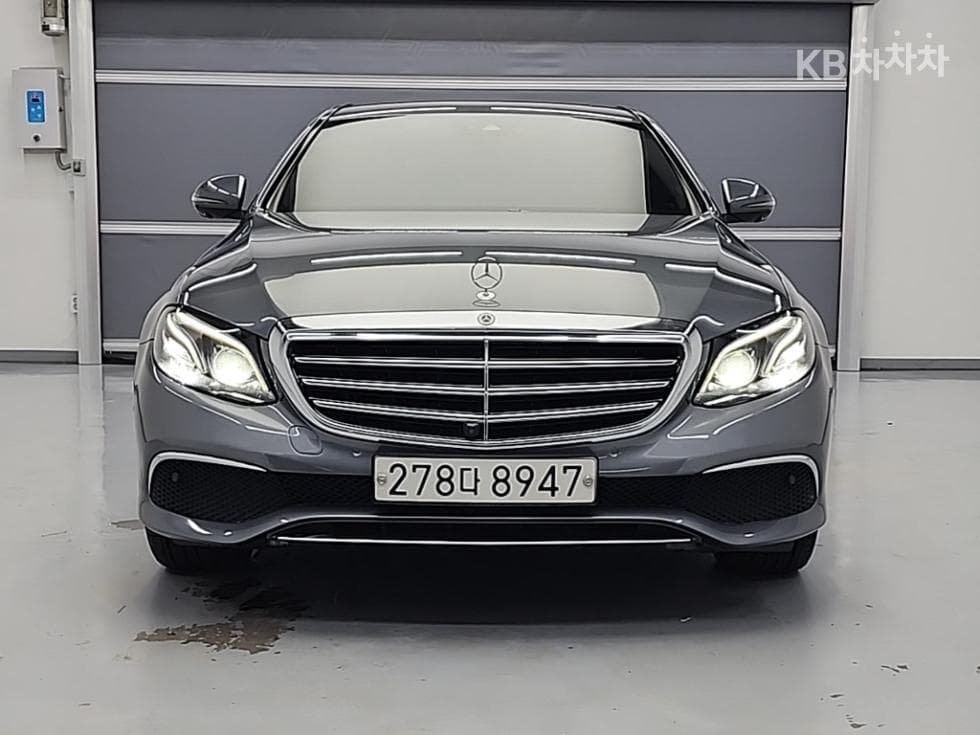 Mercedes-Benz E-ClassE300 W124 - 2