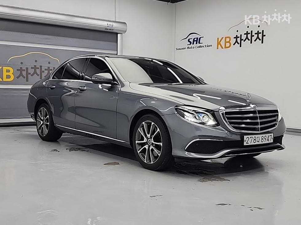Mercedes-Benz E-ClassE300 W124 - 4