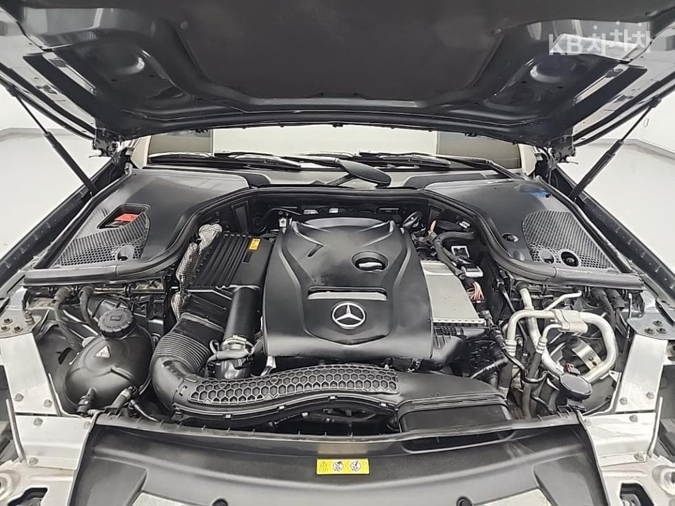 Mercedes-Benz E-ClassE300 W124 - 5