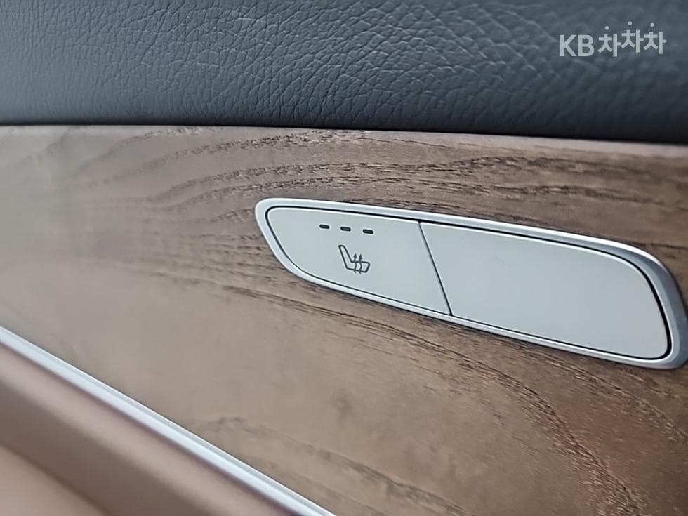 Mercedes-Benz E-ClassE300 W124 - 14